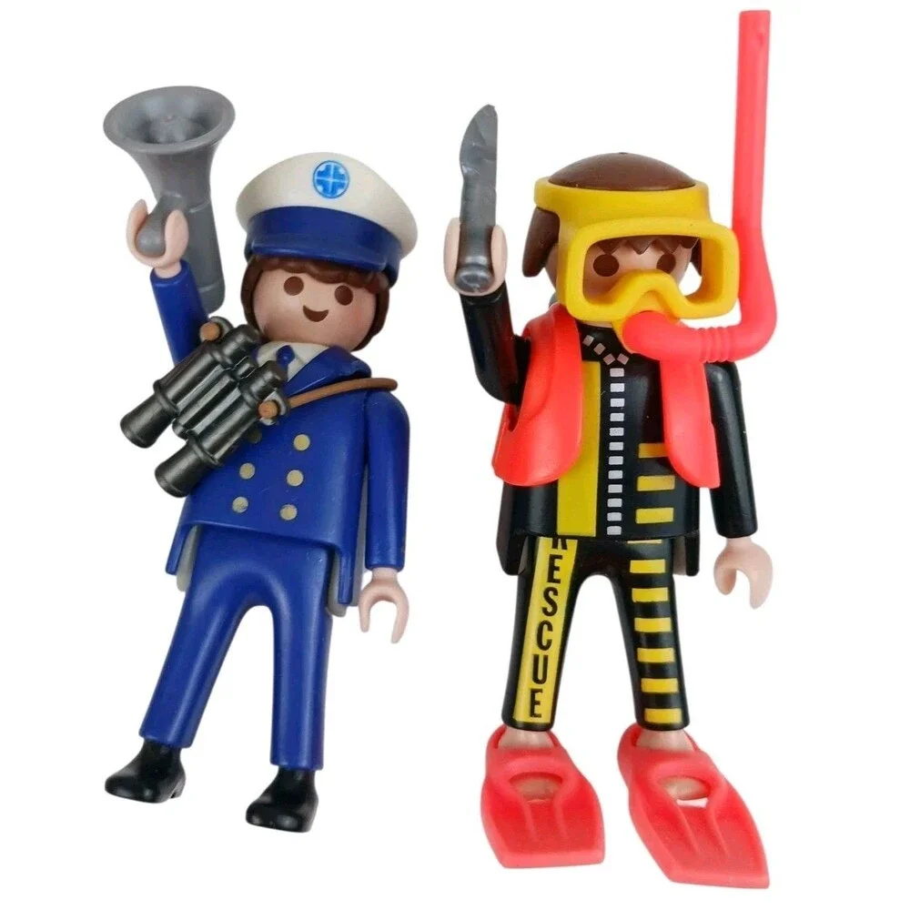VTG PLAYMOBIL 3941 Ariane Rescue Boat  Dingy Figures Accessories Motor HTF 2000